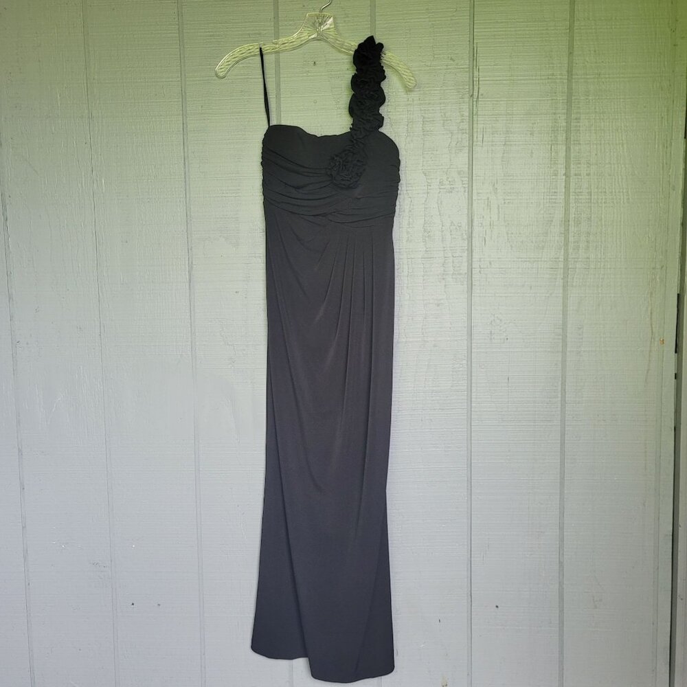 Valerie Bertinelli One Shoulder Evening Gown Gray Rosette Formal Dress. Size 6